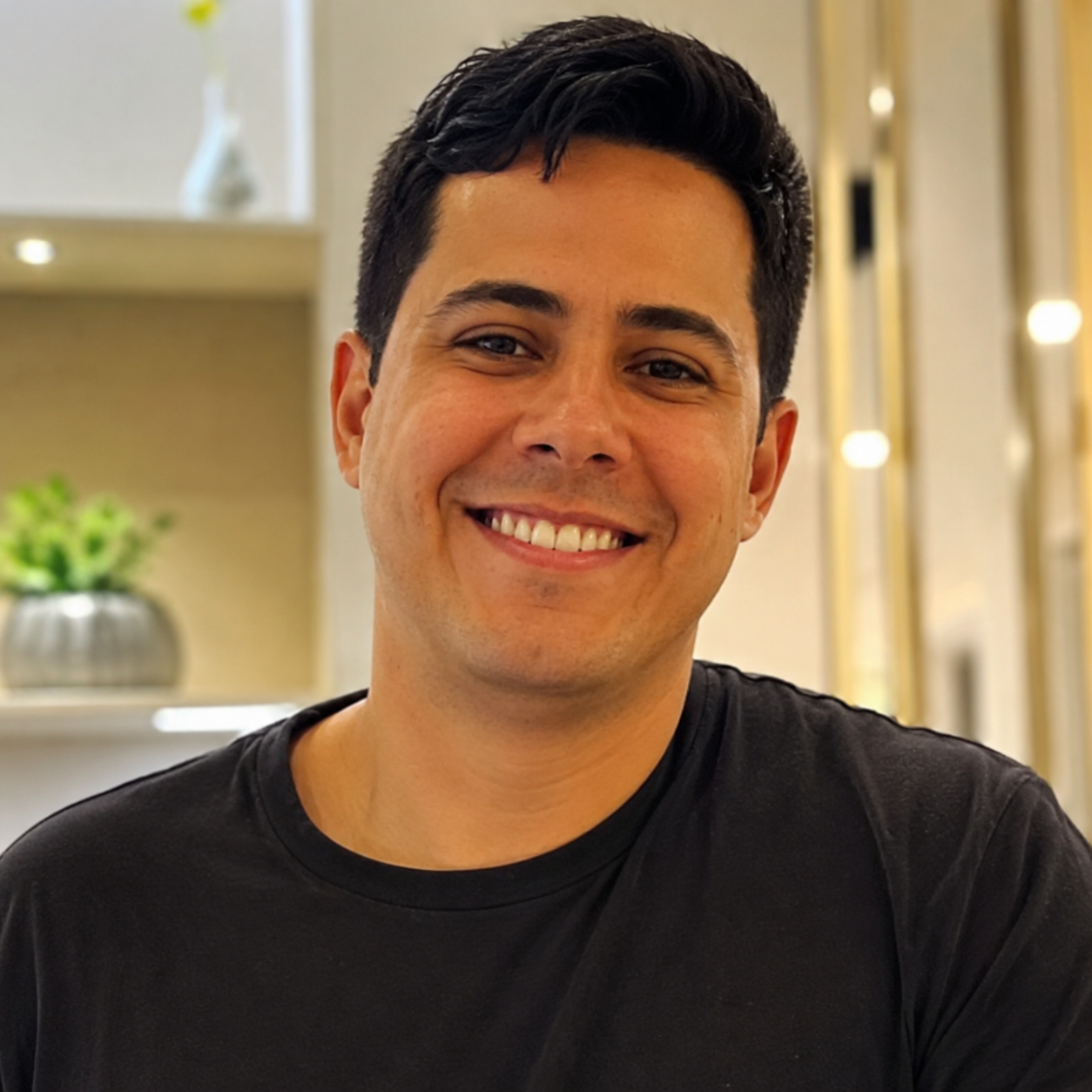 Daniel Tavares